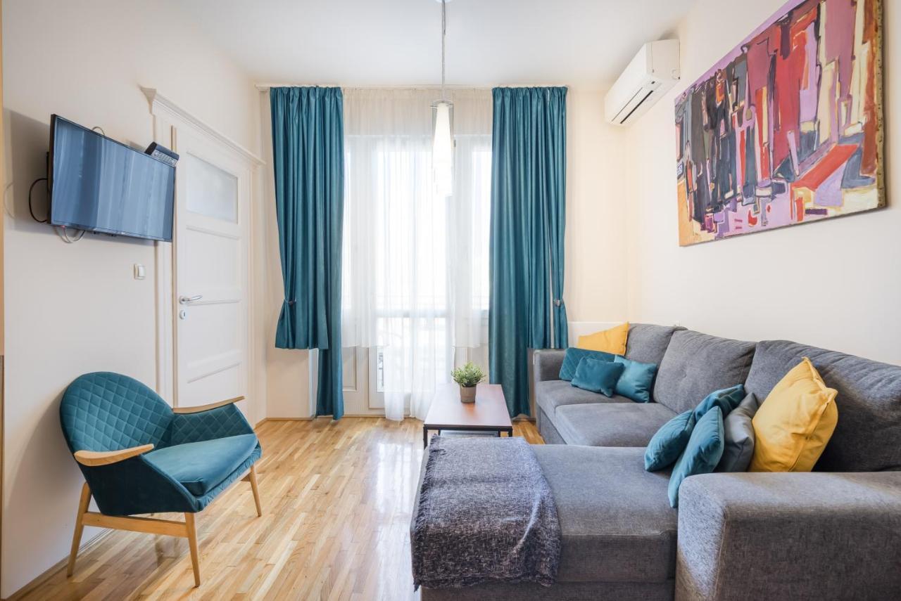 Bpr Blue Paradise Apartment With A/C บูดาเปสต์ ภายนอก รูปภาพ