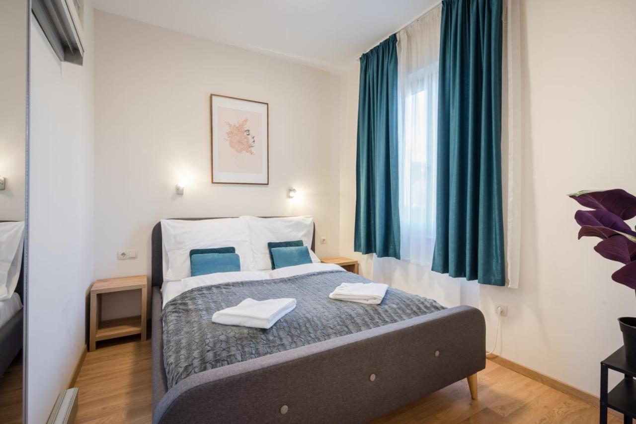 Bpr Blue Paradise Apartment With A/C บูดาเปสต์ ภายนอก รูปภาพ
